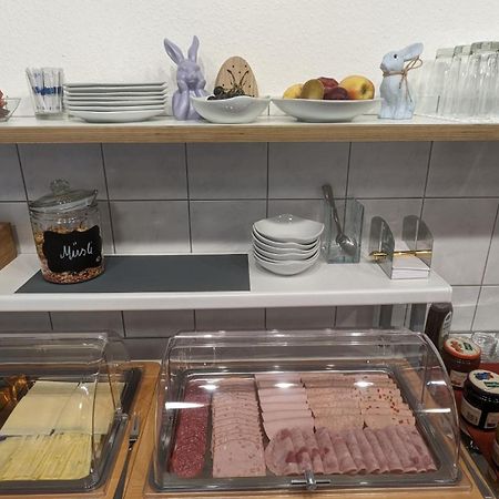 Gaestehaus Ziegler Stuttgart Bagian luar foto