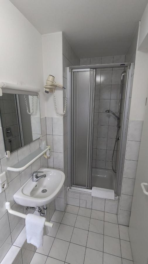 Gaestehaus Ziegler Stuttgart Bagian luar foto