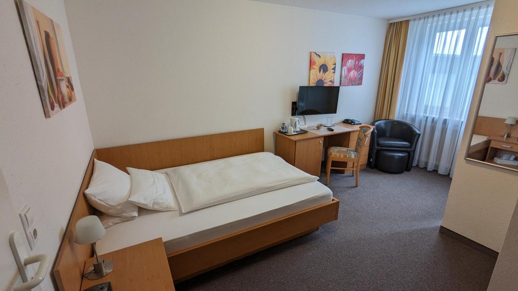 Gaestehaus Ziegler Stuttgart Bagian luar foto